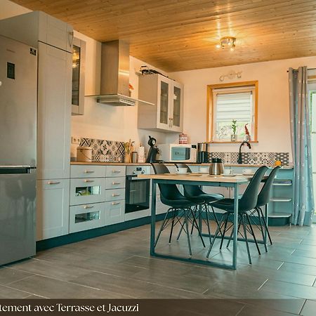 Les Appartements Du Pont Alsort Froid-Chapelle 外观 照片